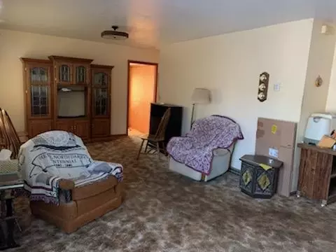 502 Highland St, Rolette, ND 58366 photo 2