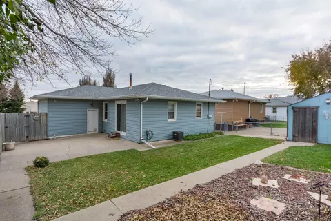 2516 E Rosser Ave, Bismarck, ND 58501 photo 22