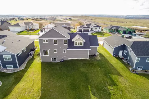 5213 Cornice Dr, Bismarck, ND 58503 photo 64