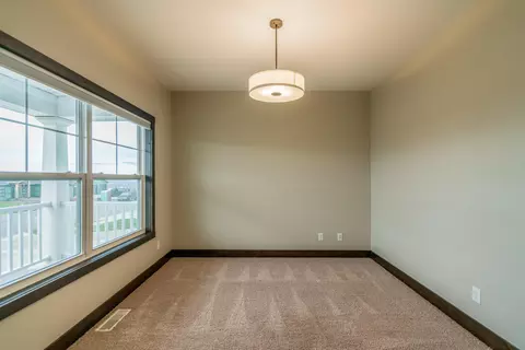 5213 Cornice Dr, Bismarck, ND 58503 photo 14