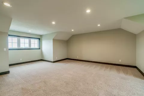 5213 Cornice Dr, Bismarck, ND 58503 photo 29