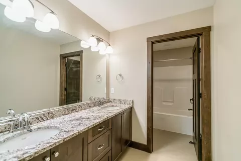 5213 Cornice Dr, Bismarck, ND 58503 photo 41