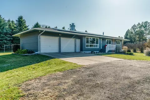 3080 Bernell Dr, Bismarck, ND 58503 photo 7