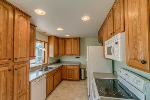 2017 Northridge Dr, Bismarck, ND 58501 photo 15