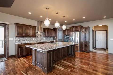 3724 Clairmont Rd, Bismarck, ND 58503 photo 8