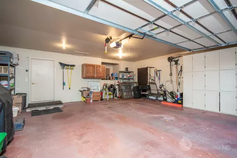 2620 Divide Ave, Bismarck, ND 58501 photo 27