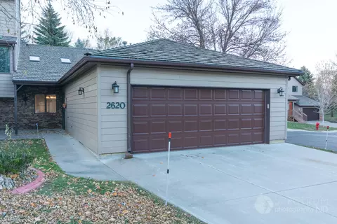 2620 Divide Ave, Bismarck, ND 58501 photo 2