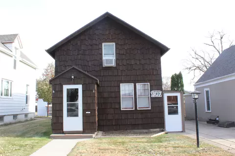 307 N 12th St, Bismarck, ND 58501 photo 11