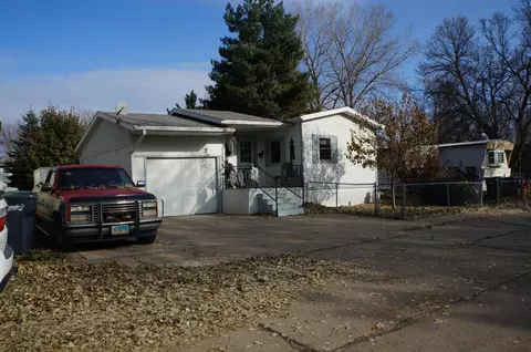 204 E Coyote St, Mandan, ND 58554 photo 22