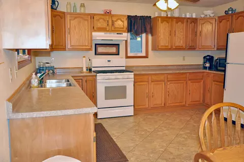 930 N 15th St, Bismarck, ND 58501 photo 7