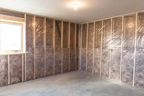 618 Flint Dr, Bismarck, ND 58503 photo 30
