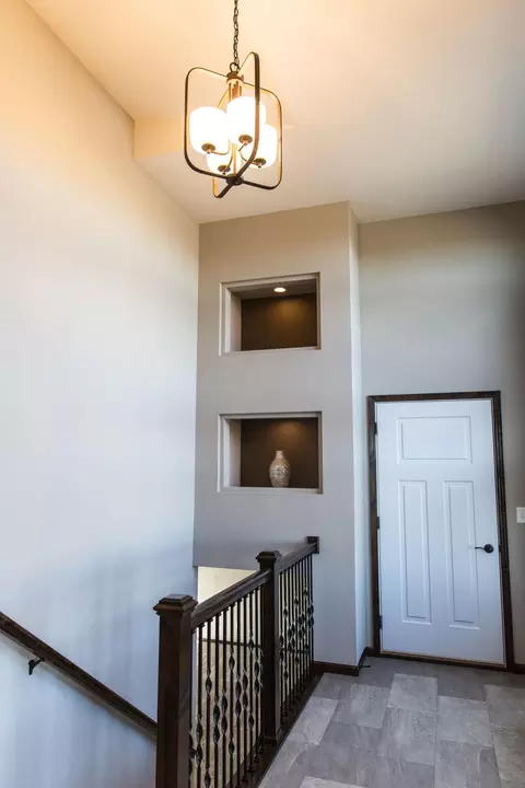 618 Flint Dr, Bismarck, ND 58503 photo 33
