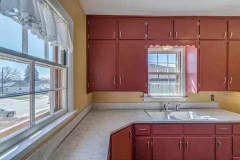 1001 Riverview Ave, Bismarck, ND 58501 photo 4