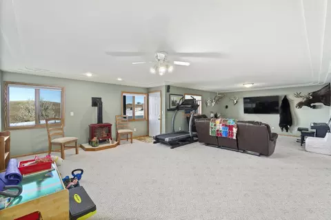 1848 Valley Dr, Bismarck, ND 58503 photo 21