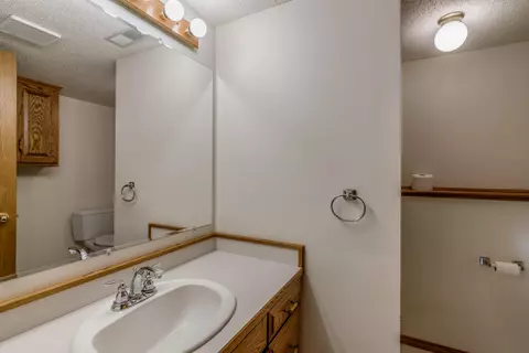 201 Calgary Ave E, Bismarck, ND 58503 photo 19