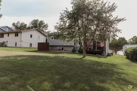 2100 10th Ave SE, Mandan, ND 58554 photo 28