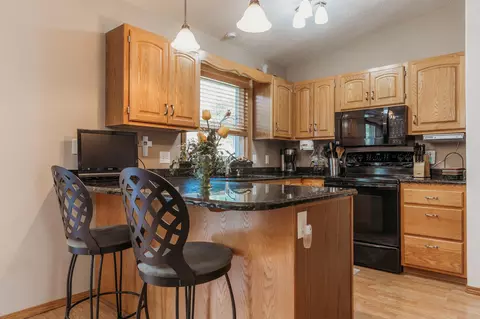 2100 10th Ave SE, Mandan, ND 58554 photo 6