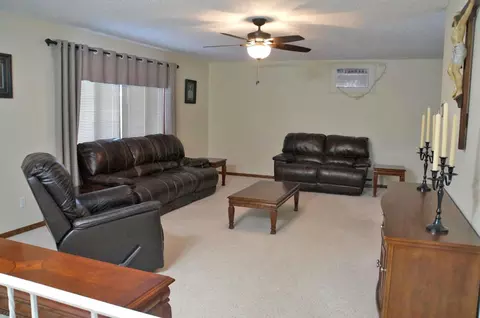 806 5th Ave NE, Mandan, ND 58554 photo 15