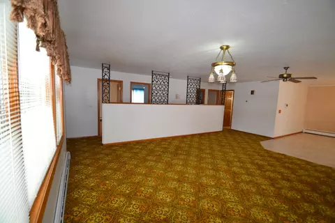 423 Denver Ave, Bismarck, ND 58504 photo 6