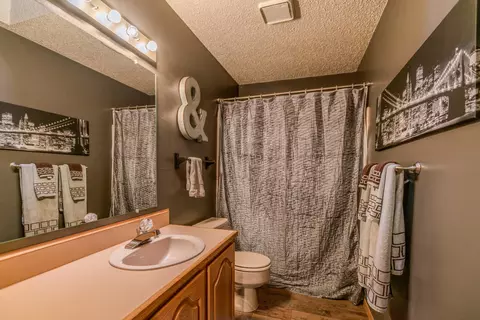 434 E Brandon Dr, Bismarck, ND 58503 photo 24