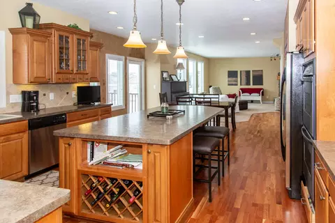 4807 Boulder Ridge Rd, Bismarck, ND 58503 photo 8