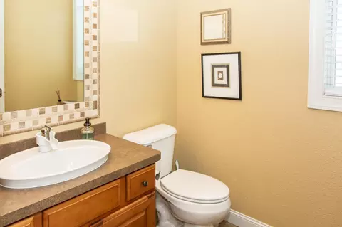 4807 Boulder Ridge Rd, Bismarck, ND 58503 photo 16