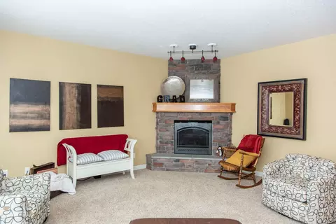 4807 Boulder Ridge Rd, Bismarck, ND 58503 photo 11