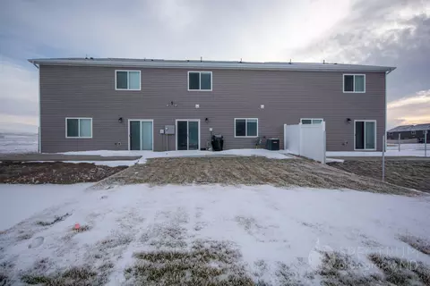 4607 47th Ave NW, Mandan, ND 58554 photo 2