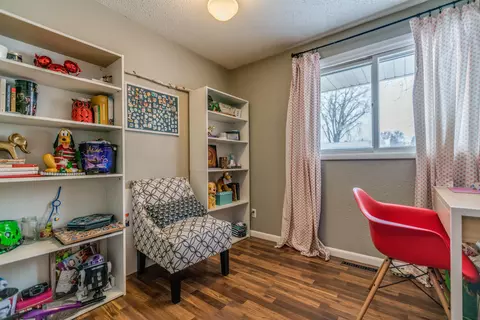 2017 N 4th St, Bismarck, ND 58501 photo 9