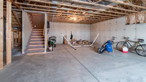 2382 Harmon Ln N, Mandan, ND 58554 photo 27