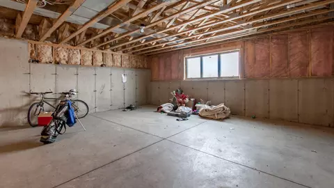 2382 Harmon Ln N, Mandan, ND 58554 photo 28