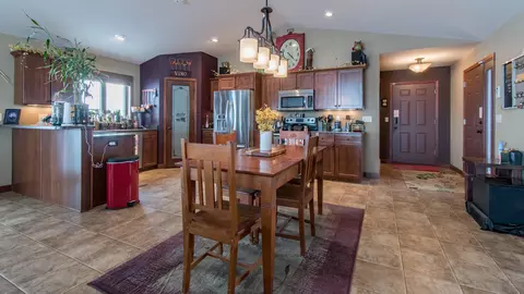 2382 Harmon Ln N, Mandan, ND 58554 photo 7
