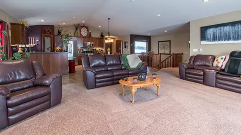 2382 Harmon Ln N, Mandan, ND 58554 photo 13