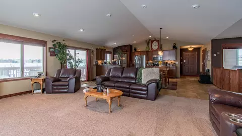 2382 Harmon Ln N, Mandan, ND 58554 photo 12