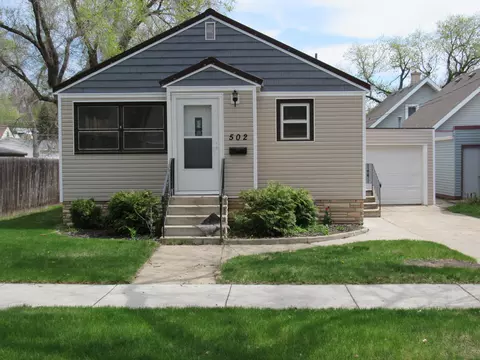 502 7th Ave NW, Mandan, ND 58554 photo 1