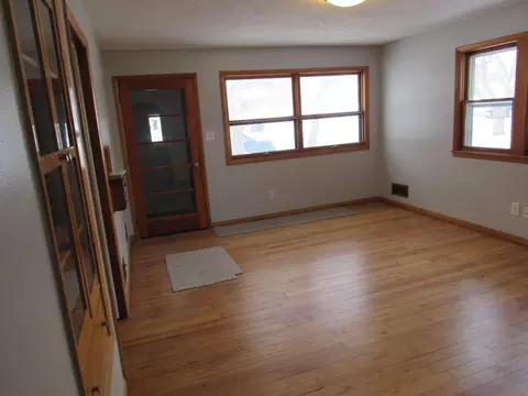 502 7th Ave NW, Mandan, ND 58554 photo 5