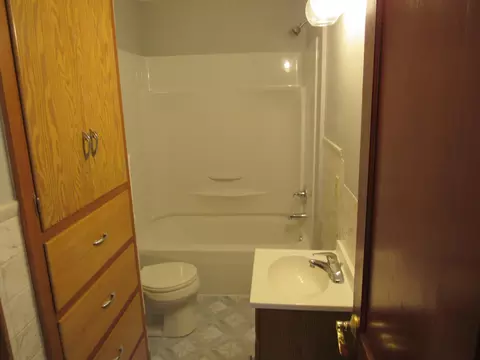 502 7th Ave NW, Mandan, ND 58554 photo 12
