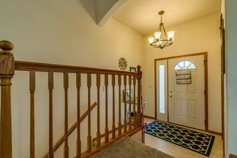 2248 La Corte Loop, Bismarck, ND 58503 photo 15