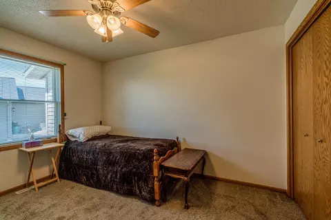 2248 La Corte Loop, Bismarck, ND 58503 photo 24