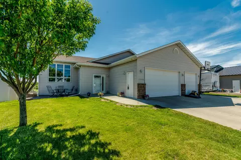 2248 La Corte Loop, Bismarck, ND 58503 photo 42