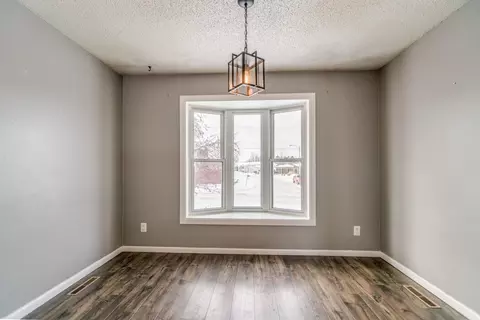 1600 12th Ave SE, Mandan, ND 58554 photo 9