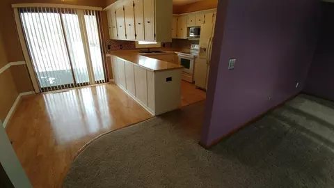 826 E Wachter Ave, Bismarck, ND 58504 photo 37