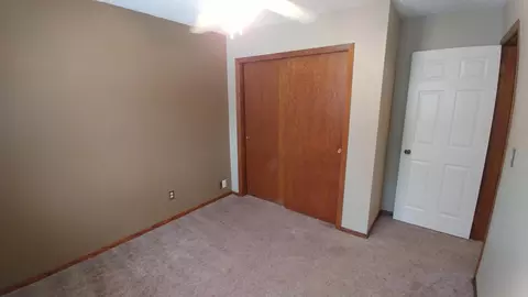 826 E Wachter Ave, Bismarck, ND 58504 photo 33