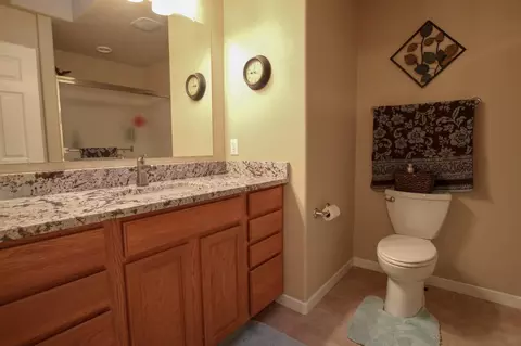 2439 Lacorte Loop, Bismarck, ND 58503 photo 20