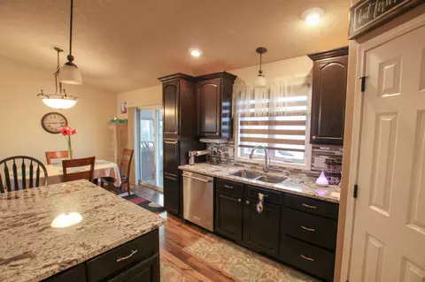2439 Lacorte Loop, Bismarck, ND 58503 photo 10