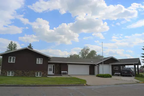 520 Main St, Stanton, ND 58571 photo 1