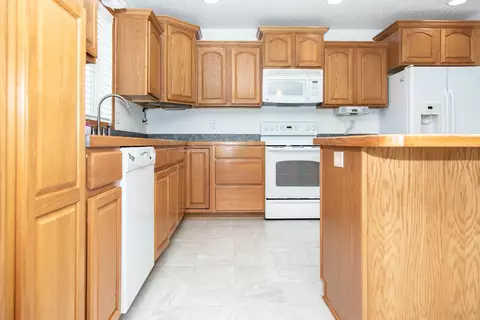 4575 Preston Loop, Bismarck, ND 58504 photo 6