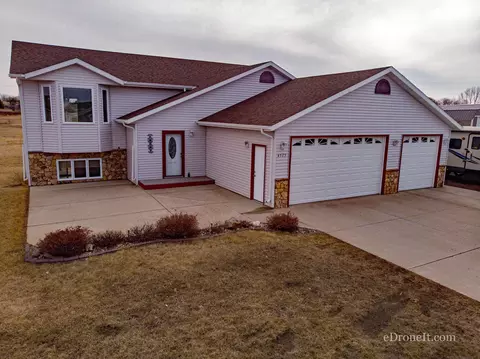 4575 Preston Loop, Bismarck, ND 58504 photo 25