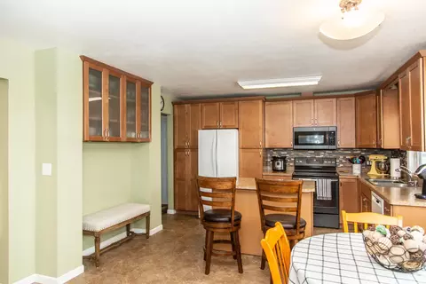 2517 E Ave D E, Bismarck, ND 58501 photo 11