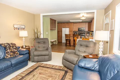 2517 E Ave D E, Bismarck, ND 58501 photo 5